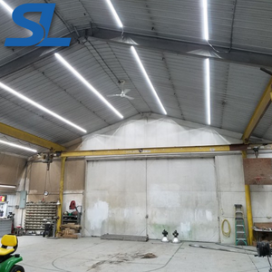 LED linkable garage/shop light